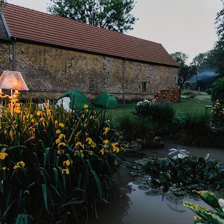 LODGE EXTERIEUR 2 PERSONNES  Saint-Aubin-sur-Gaillon Esterno foto