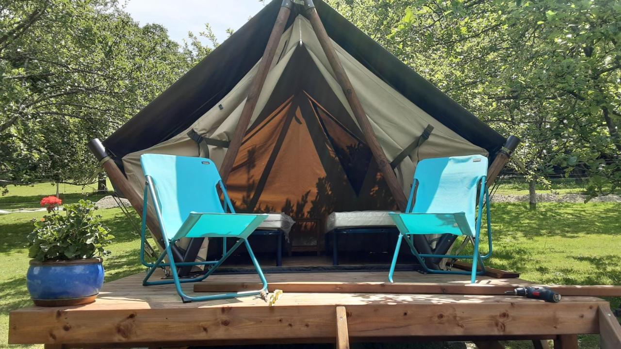 LODGE EXTERIEUR 2 PERSONNES  Saint-Aubin-sur-Gaillon Esterno foto