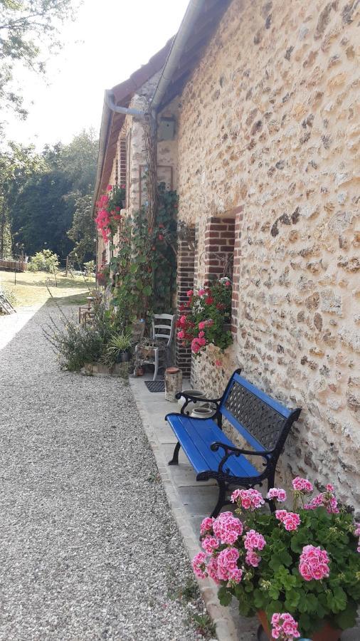 LODGE EXTERIEUR 2 PERSONNES  Saint-Aubin-sur-Gaillon Esterno foto