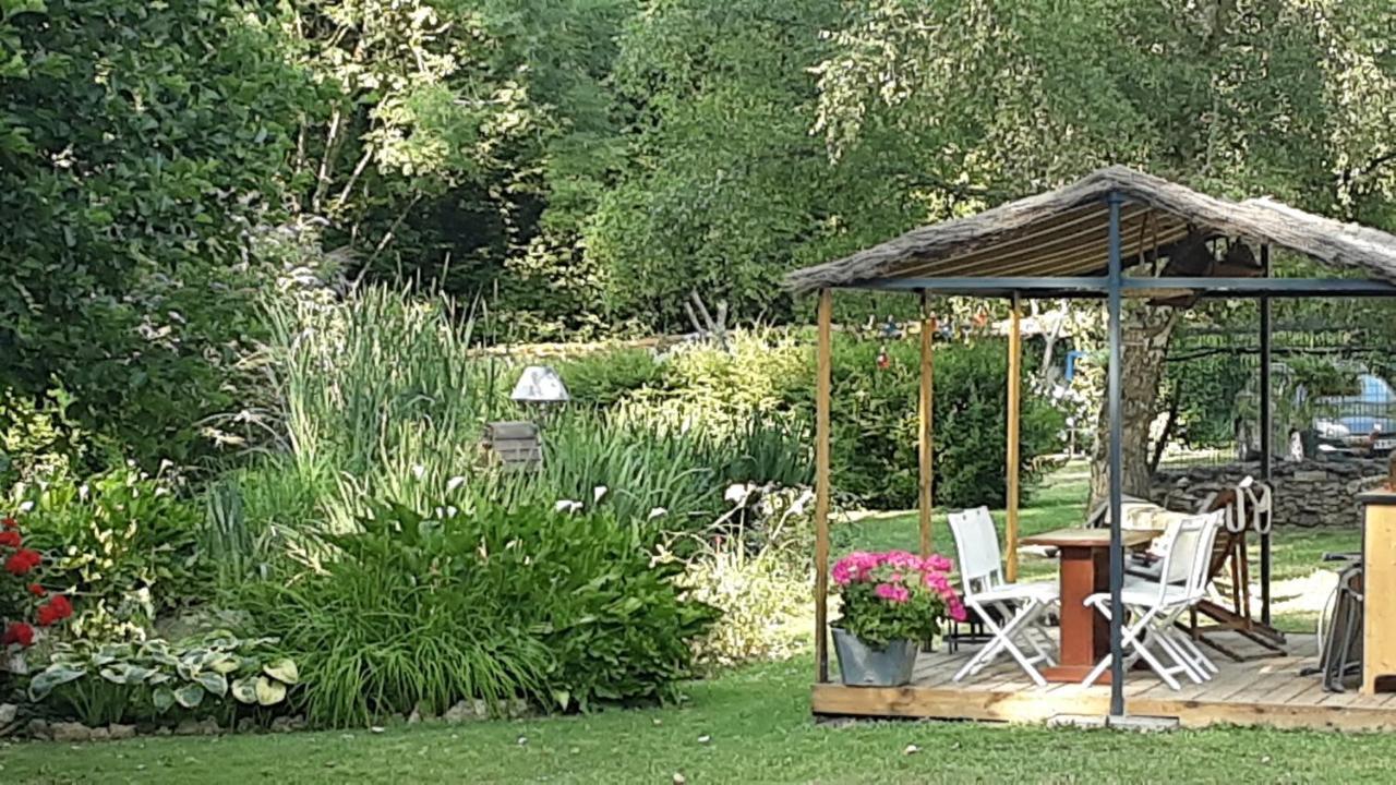 LODGE EXTERIEUR 2 PERSONNES  Saint-Aubin-sur-Gaillon Esterno foto
